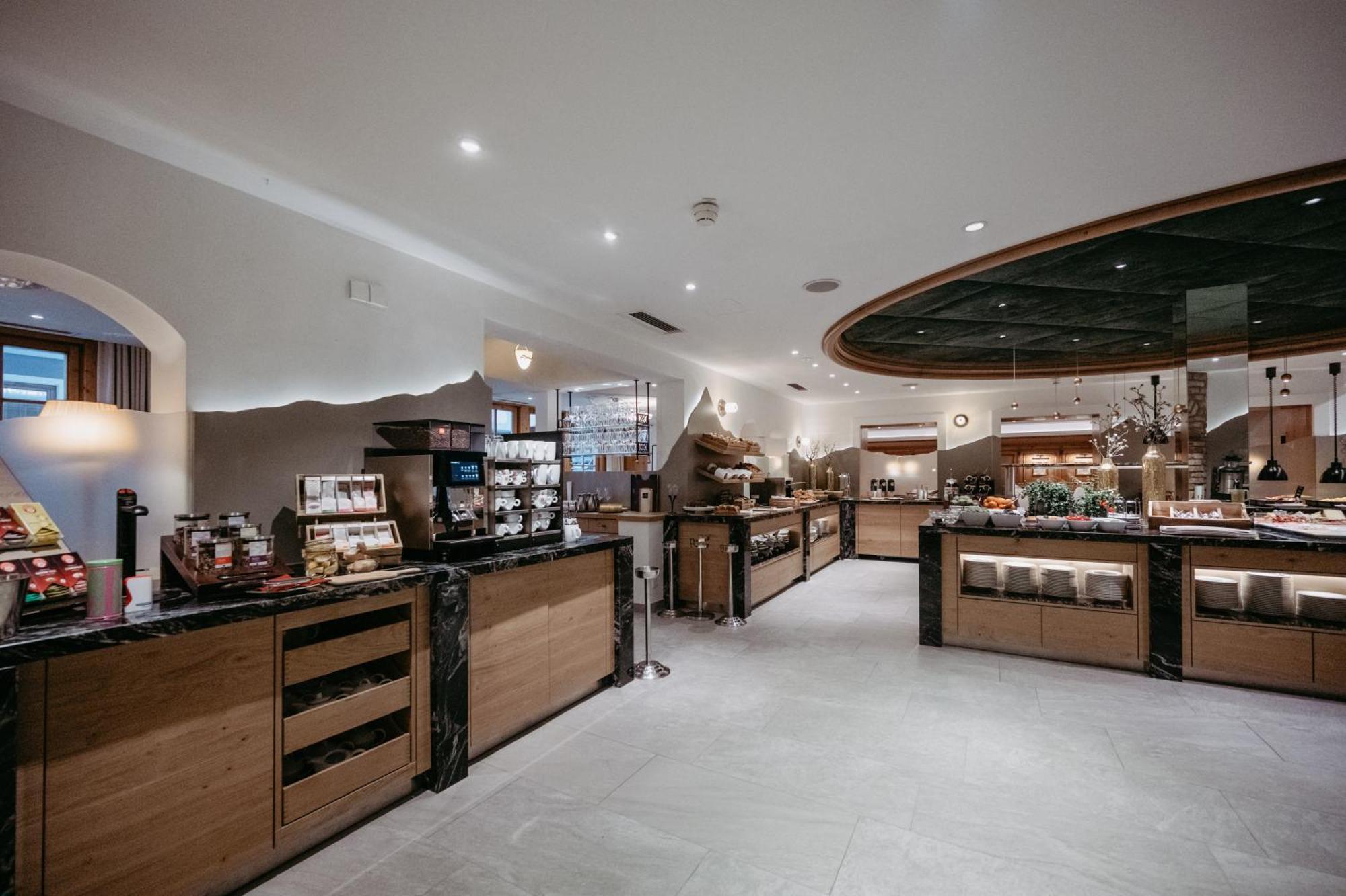 Hotel Salzburger Hof Заухензее Екстериор снимка