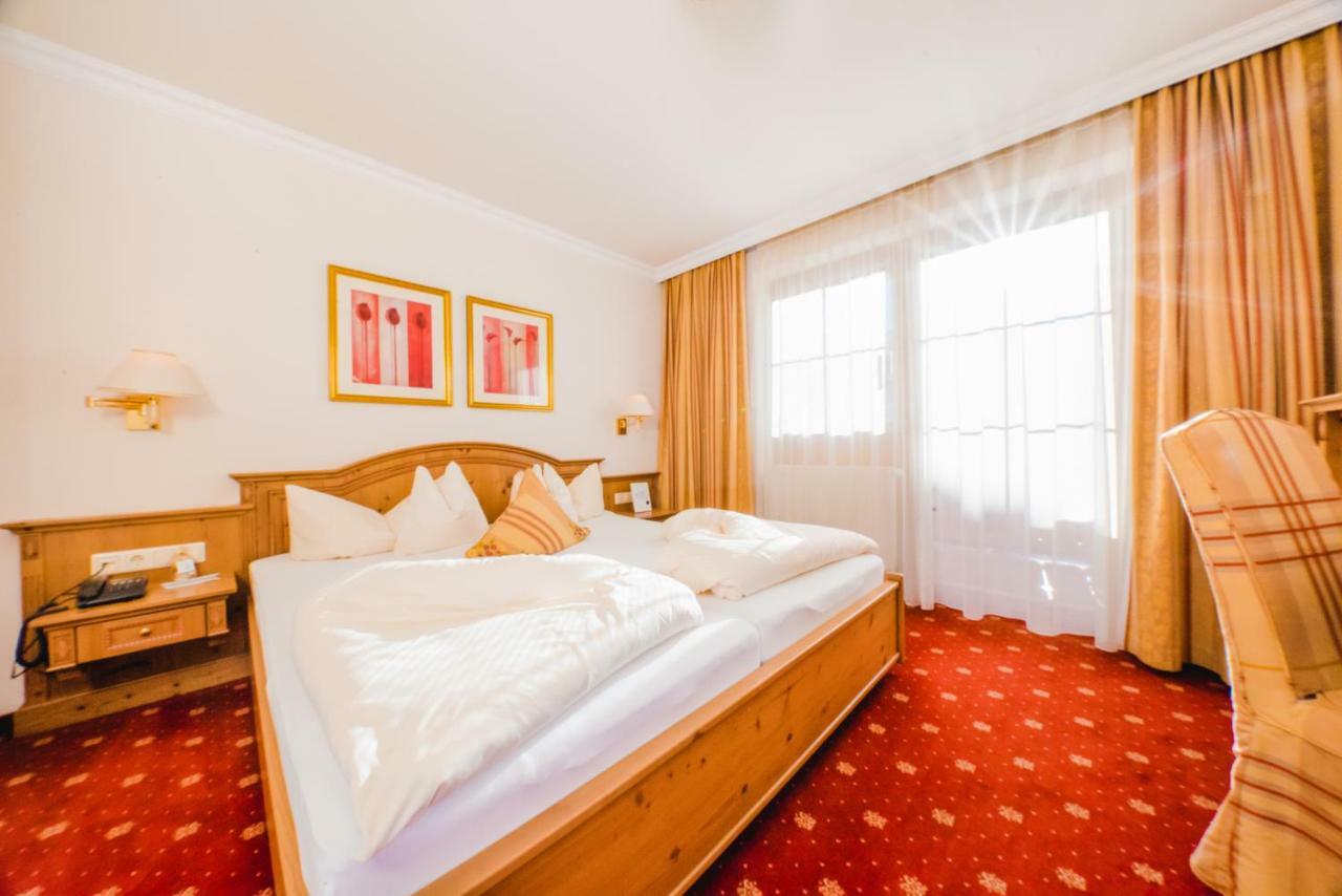 Hotel Salzburger Hof Заухензее Екстериор снимка
