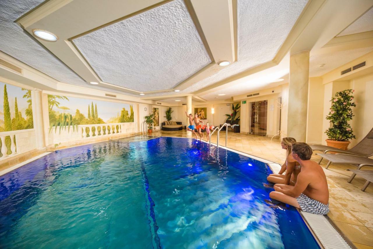 Hotel Salzburger Hof Заухензее Екстериор снимка
